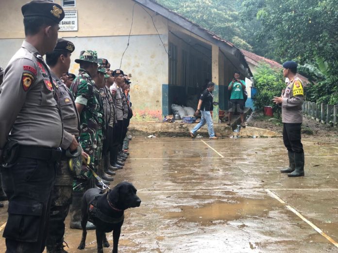 apel_kasat_brimob_evak_Sinarharpan Taken by Humas Polres Bogor
